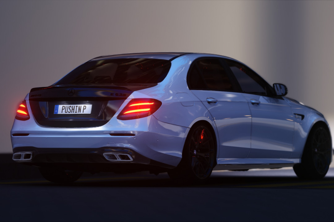 Mercedes-Benz E63 S AMG 4MATIC | Pushin P Tuned