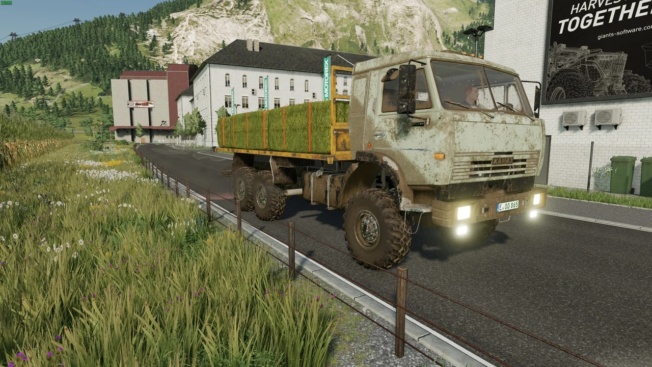 Kamaz 43118 Truck + Trailer