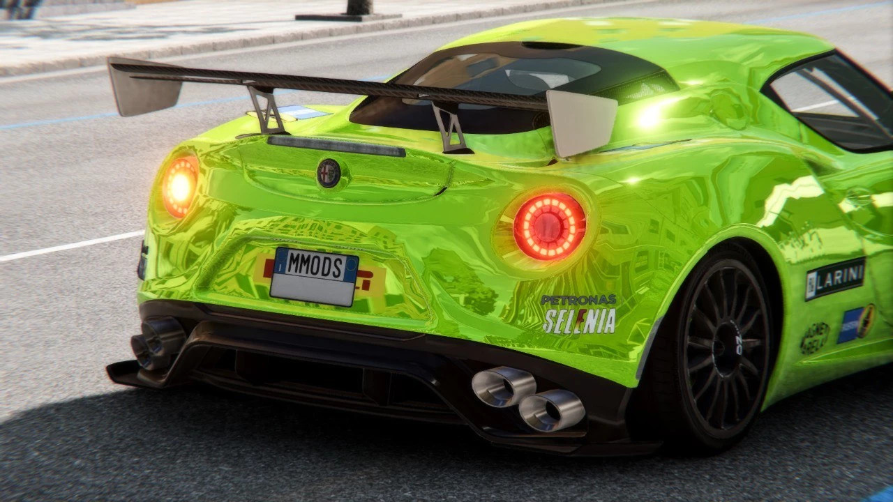 ALFA ROMEO 4C V1