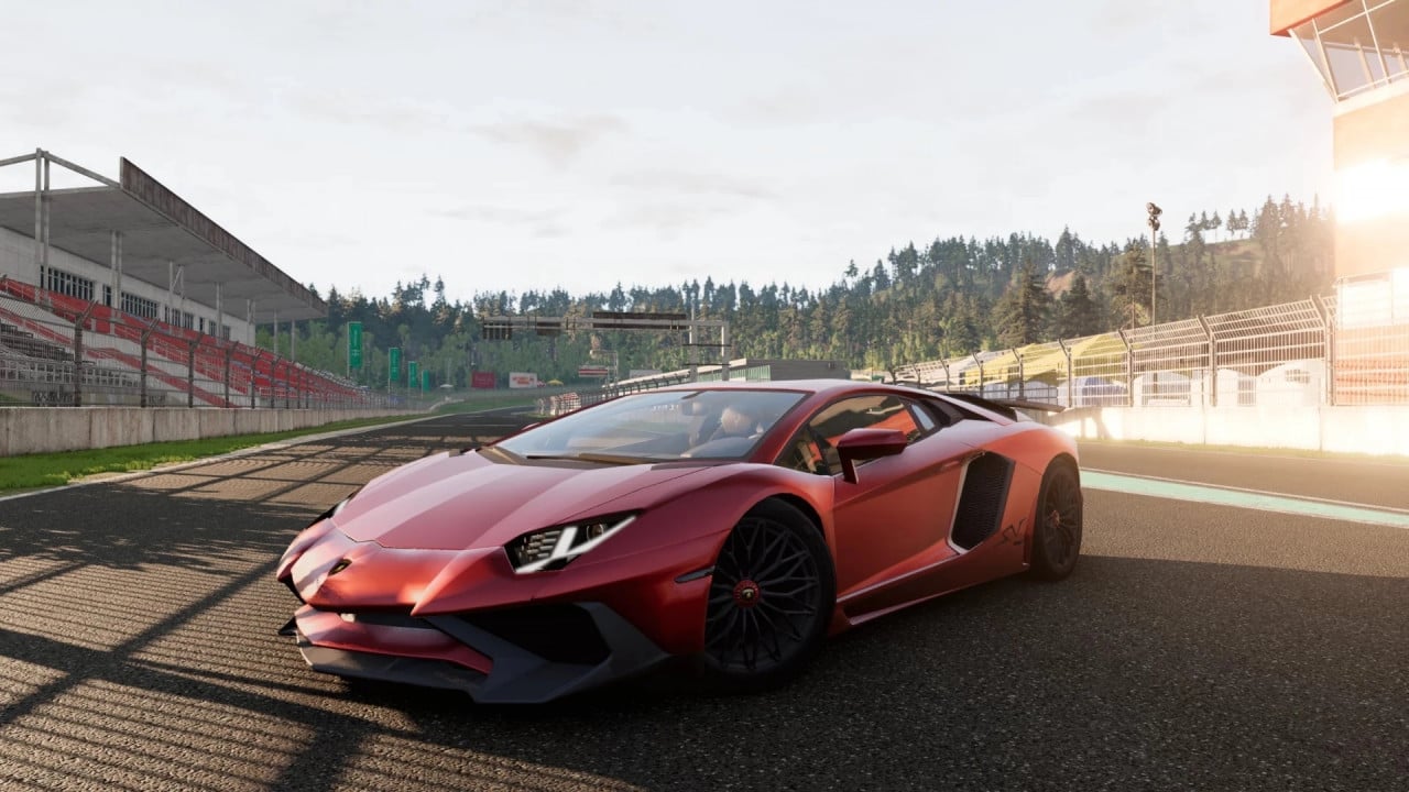 LAMBORGHINI AVENTADOR
