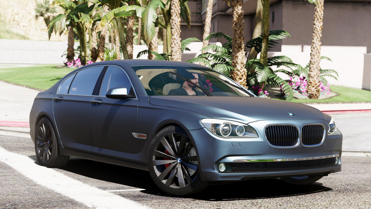 2011 BMW 750Li F02