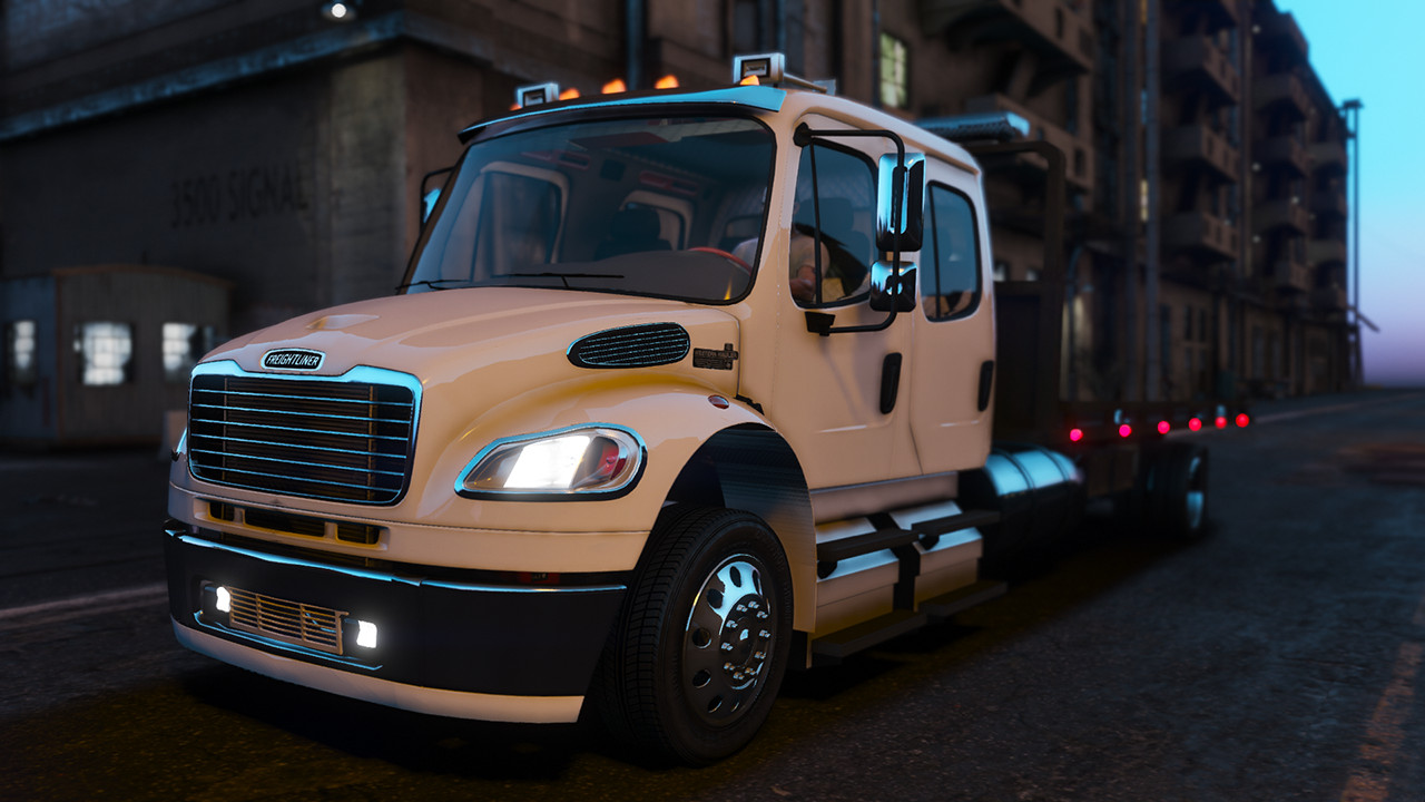Freightliner M2 Crew Cab Flatbed