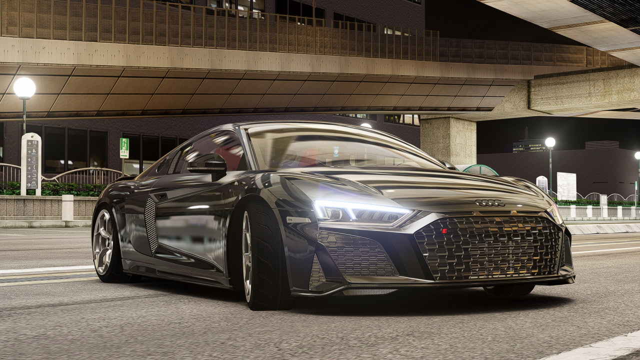 Audi R8