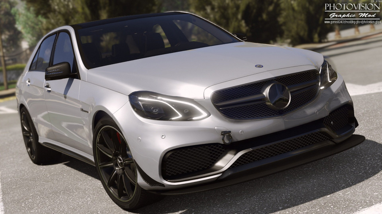 2013 Mercedes-Benz E63 AMG