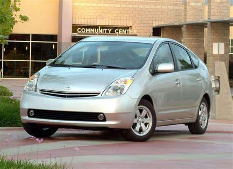 toyota prius (model)