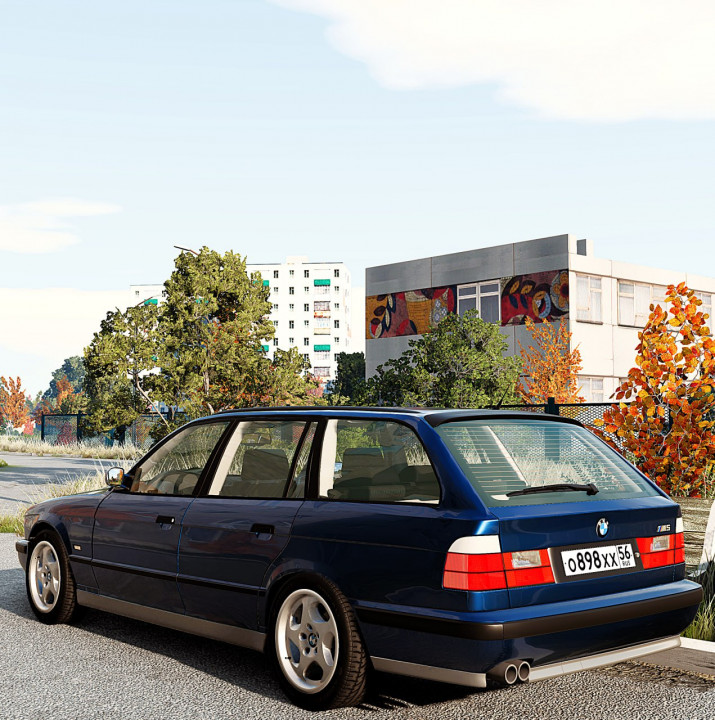 BMW E34 M5