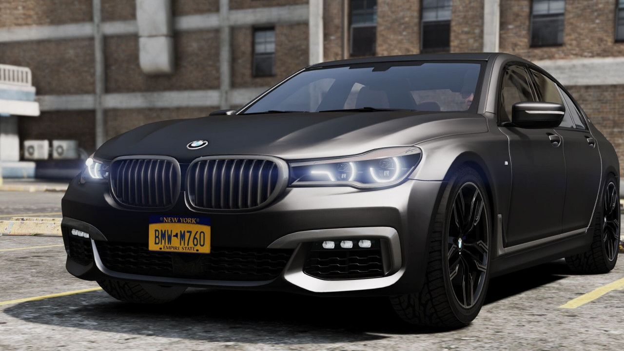 BMW M760i 2017